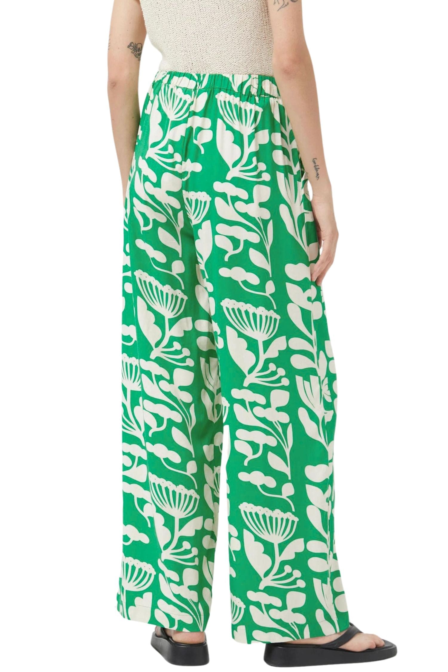 Compania Fantastica Hydrangea Floral Straight Pants Green