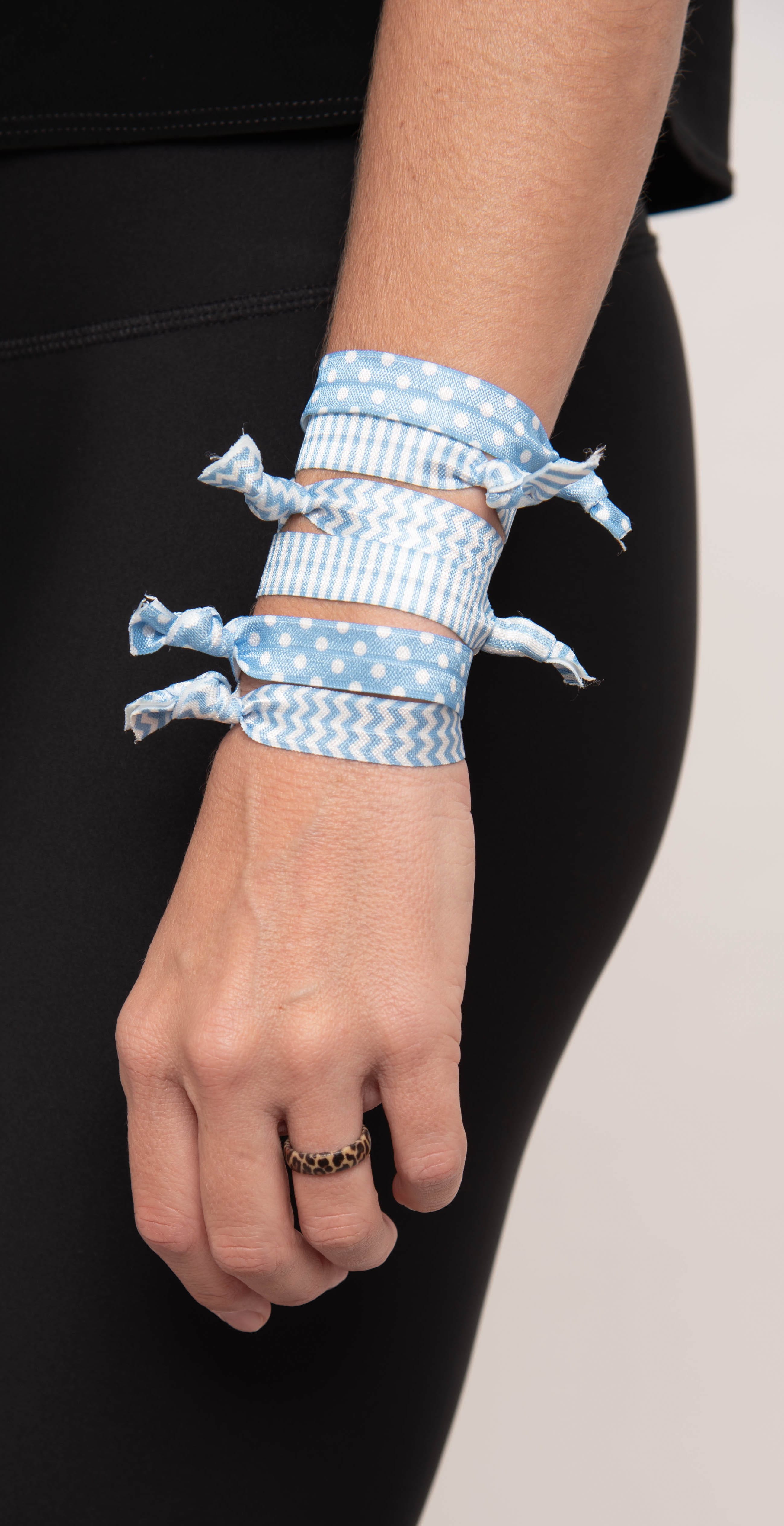 Tickled Pink Gameday Hair Tie Set - Light Blue/White